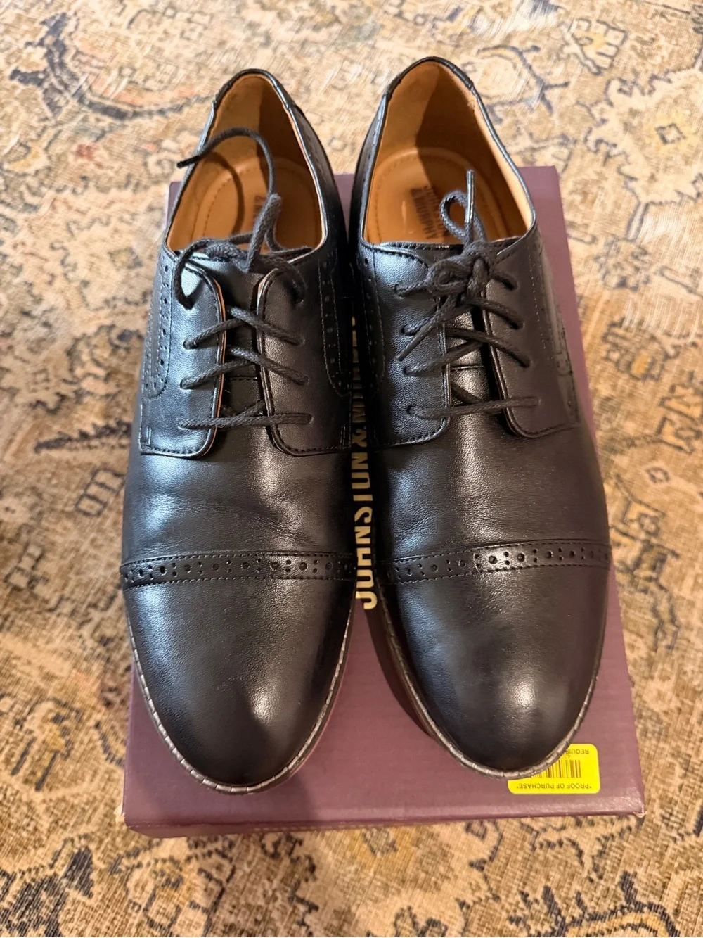 Johnston & Murphy Men’s Black Leather Wingtip Dress Shoes - size 7